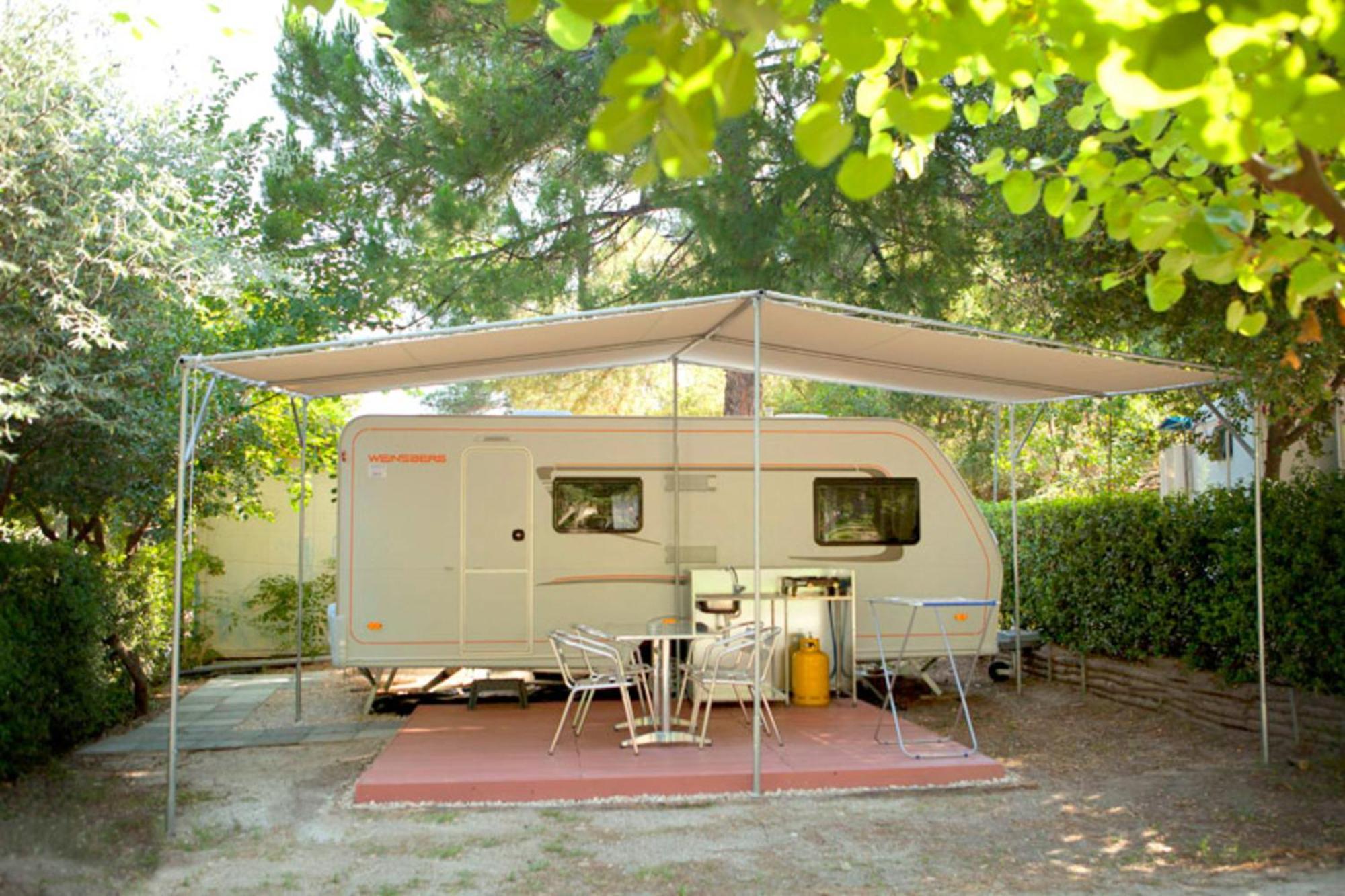 Armenistis Camping & Bungalows Sarti Habitación foto